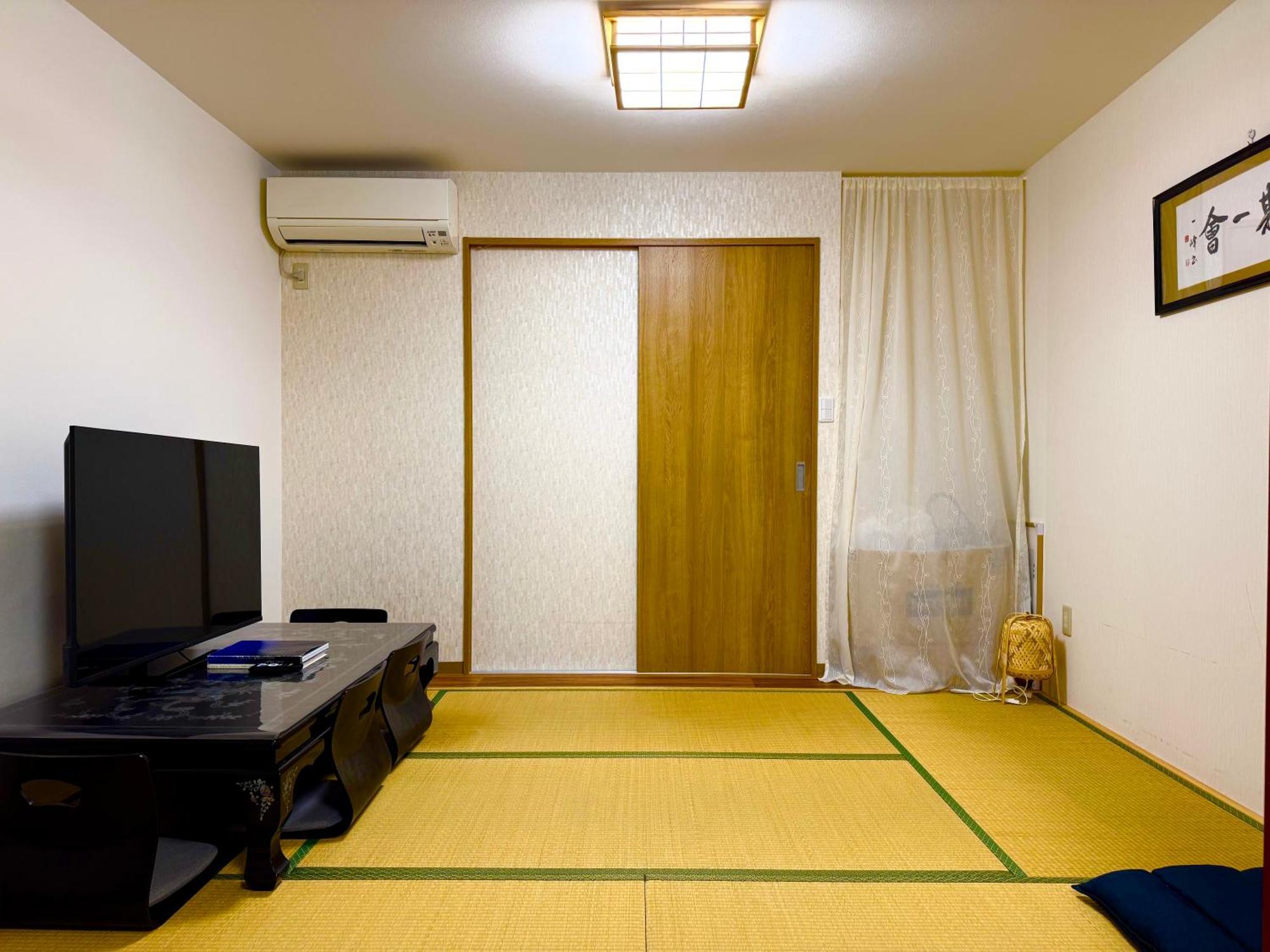 Modern And Traditional Fusion Villa In Umeda 3-Min Walk To Subway Ideal For Families And Groups Осака Экстерьер фото